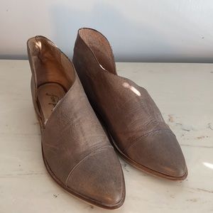 Free People Royale Flats Gray 36